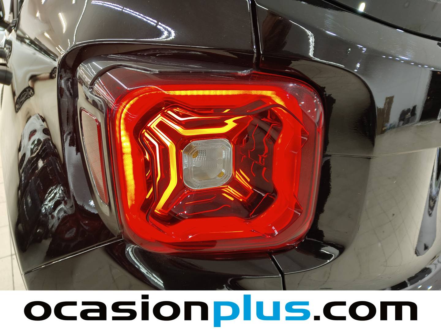 Foto Jeep Renegade Jeep Renegade eHybrid 1.5 Limited ATX (130 CV)