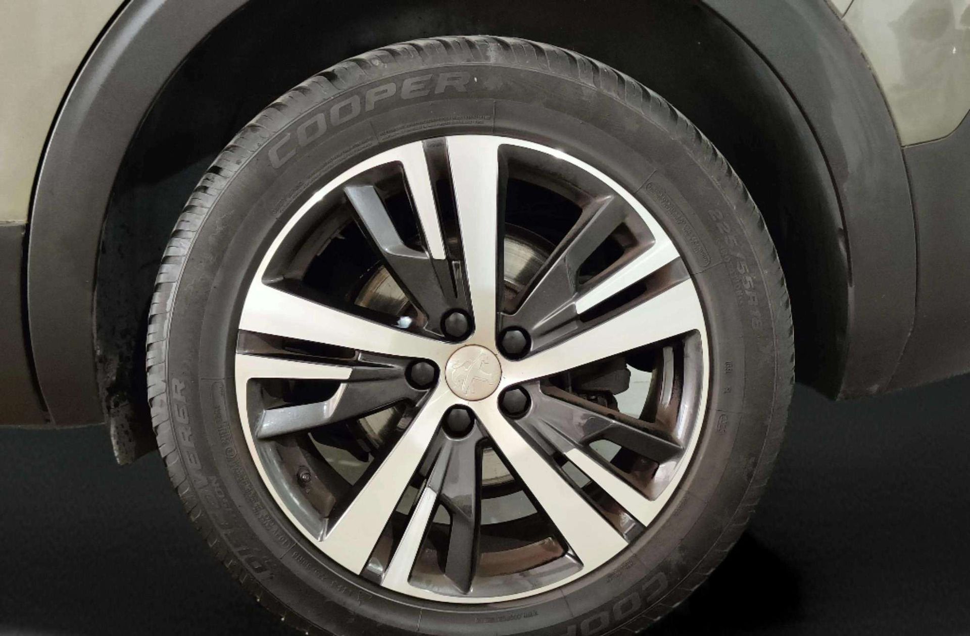 Peugeot 5008 2.0L BlueHDi GT-Line 7 plazas - foto 41