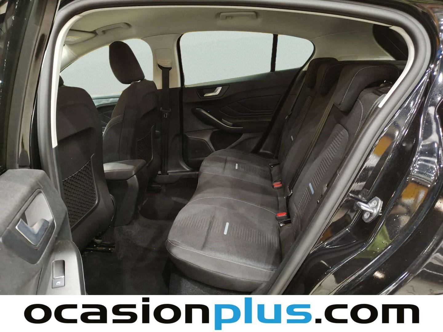Foto asientos traseros Ford Focus Ford Focus 1.0 Ecoboost MHEV Active Auto (155 CV)