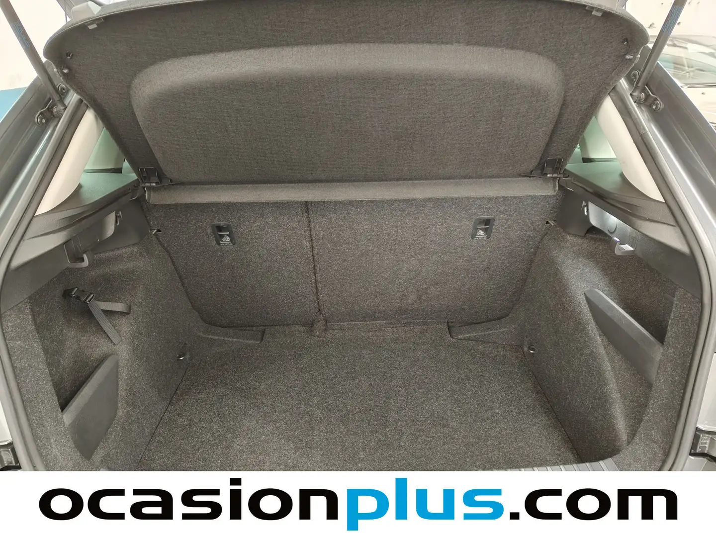 Foto Skoda Kamiq Skoda Kamiq 1.0 TSI Emotion (95 CV)