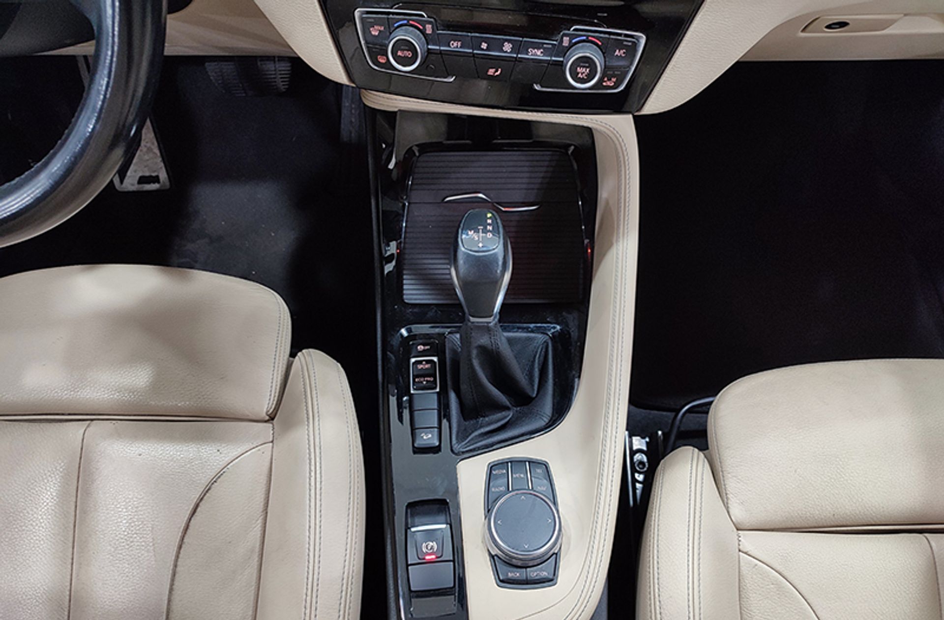BMW X1 xDrive25d Pack M - foto 23