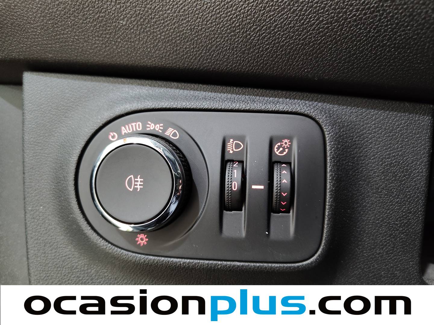 Foto Opel Adam Opel Adam 1.4 XER Slam (100 CV)