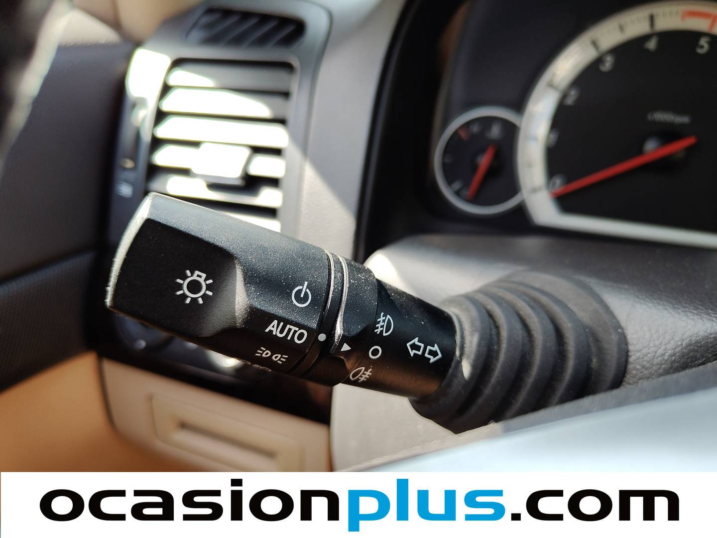 Equipamiento del Chevrolet Captiva Chevrolet Captiva 2.0 VCDI 16V LTX 7 Plazas Auto (150 CV)