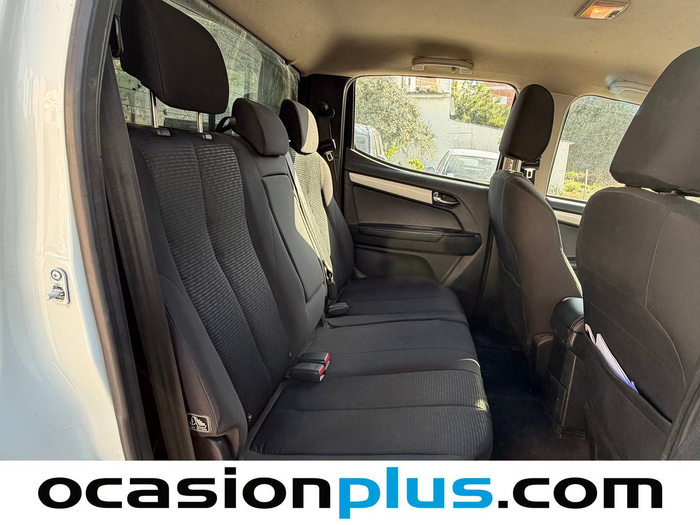 Isuzu D-Max Isuzu D-Max PicKup 1.9 Crew Planet 4x4  (164 CV) al mejor precio