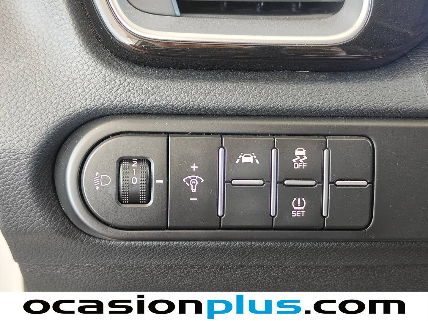 KIA Ceed KIA Ceed 1.5 MHEV Tech DCT  (160 CV) 160cv
