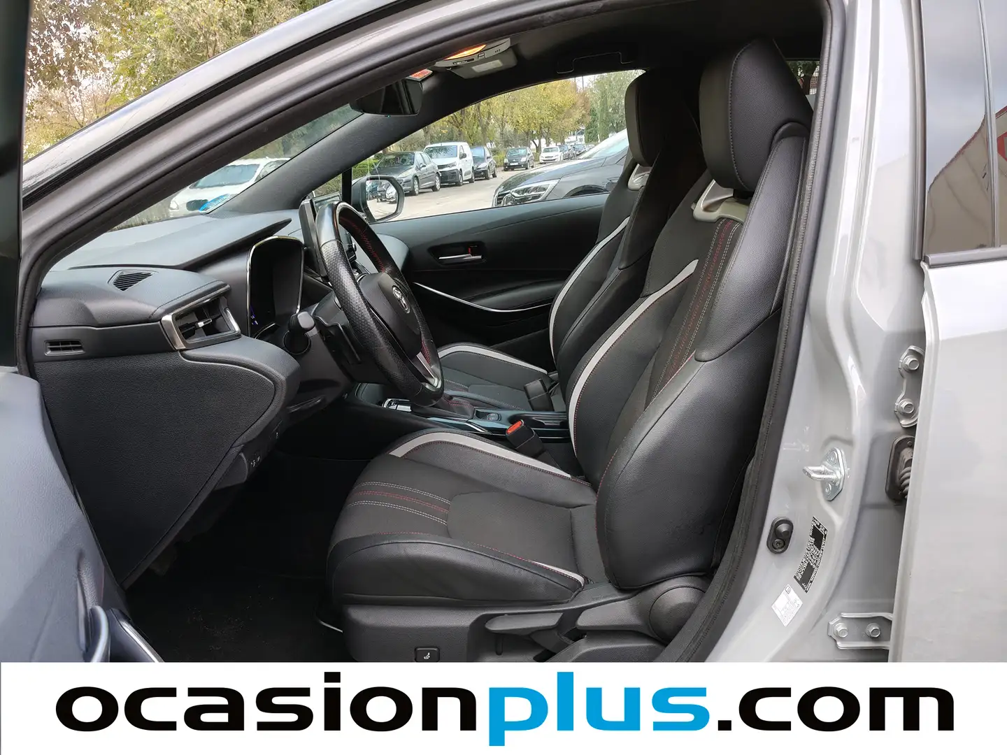 Foto Toyota Corolla Toyota Corolla 180H GR-SPORT E-CVT (180 CV)