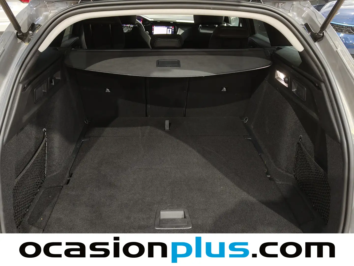 Foto Peugeot 308 Peugeot 308 SW PureTech 130 S&S Allure (130 CV)