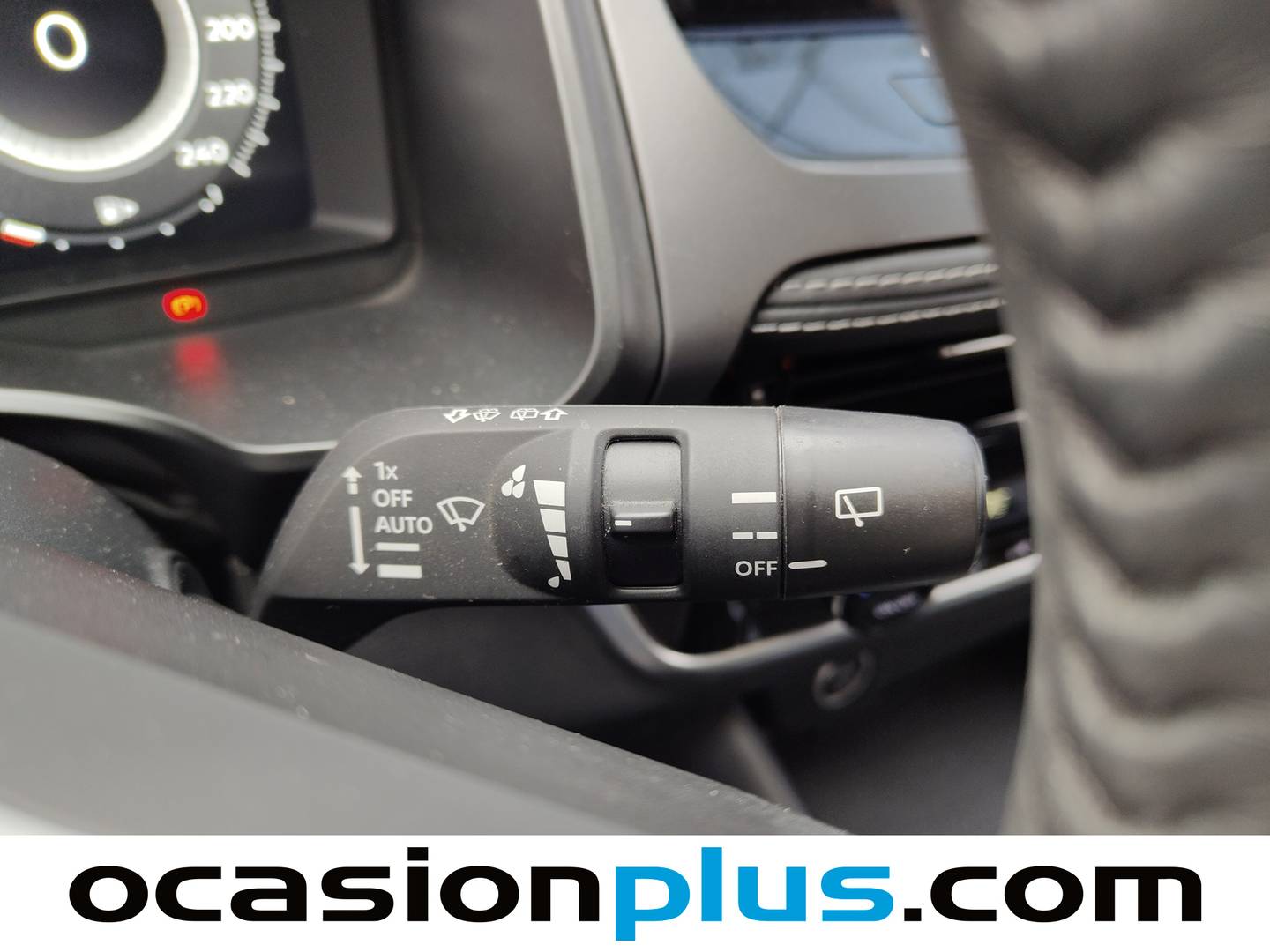 Foto Nissan QASHQAI Nissan Qashqai DIG-T 140 mHEV N-Connecta 4x2 (140 CV)