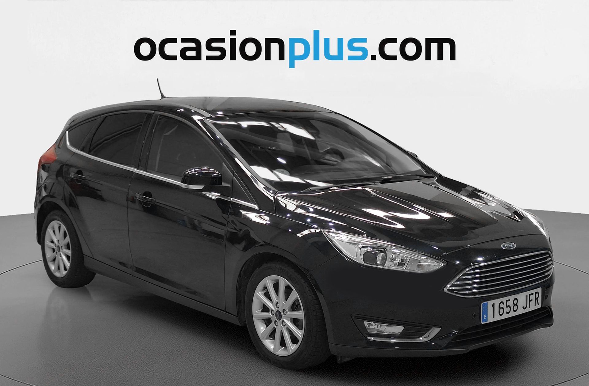 Ford Focus 1.0 EcoBoost Titanium - foto 2