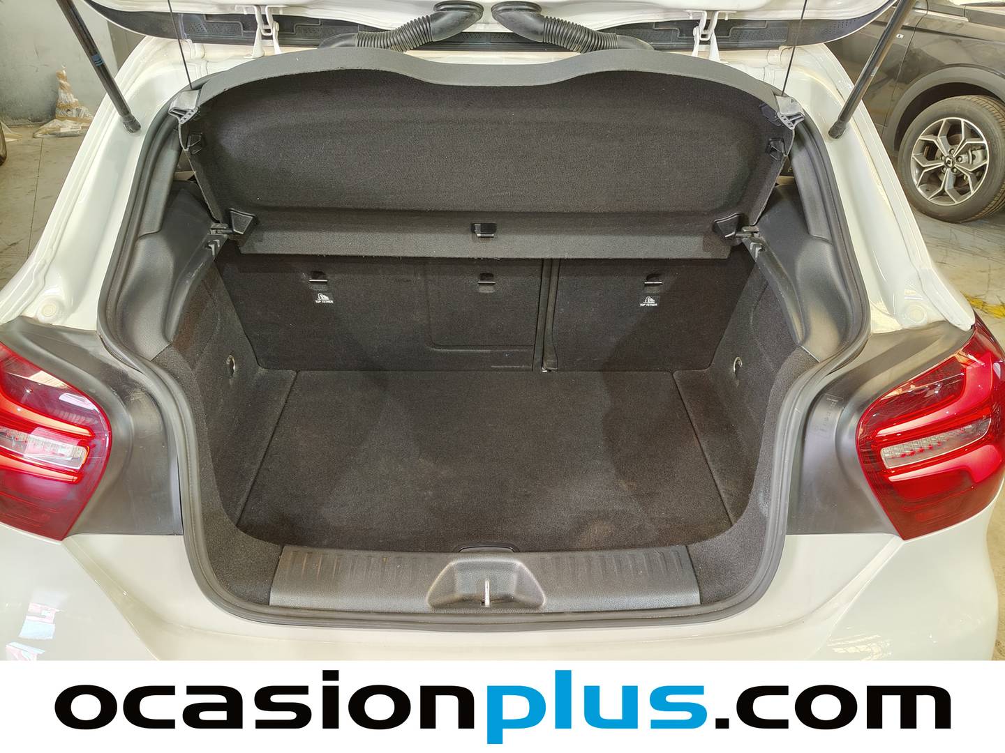 Foto asientos delanteros Mercedes Clase A Mercedes Clase A 200 d  Pack AMG (136 CV)