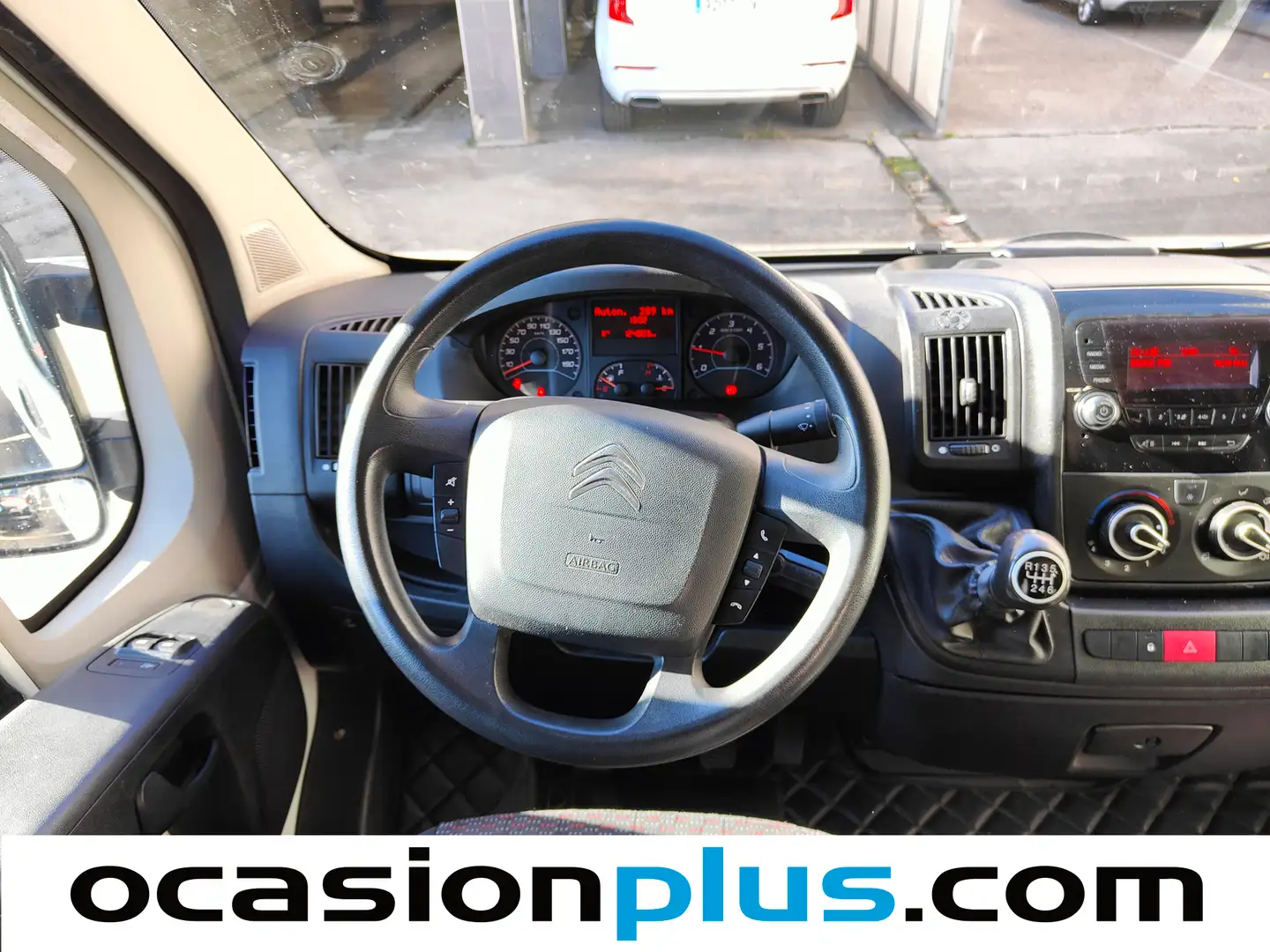 Foto Citroën Jumper Citroen Jumper BlueHDi 130 35 L3H3 (130 CV) Camperizada