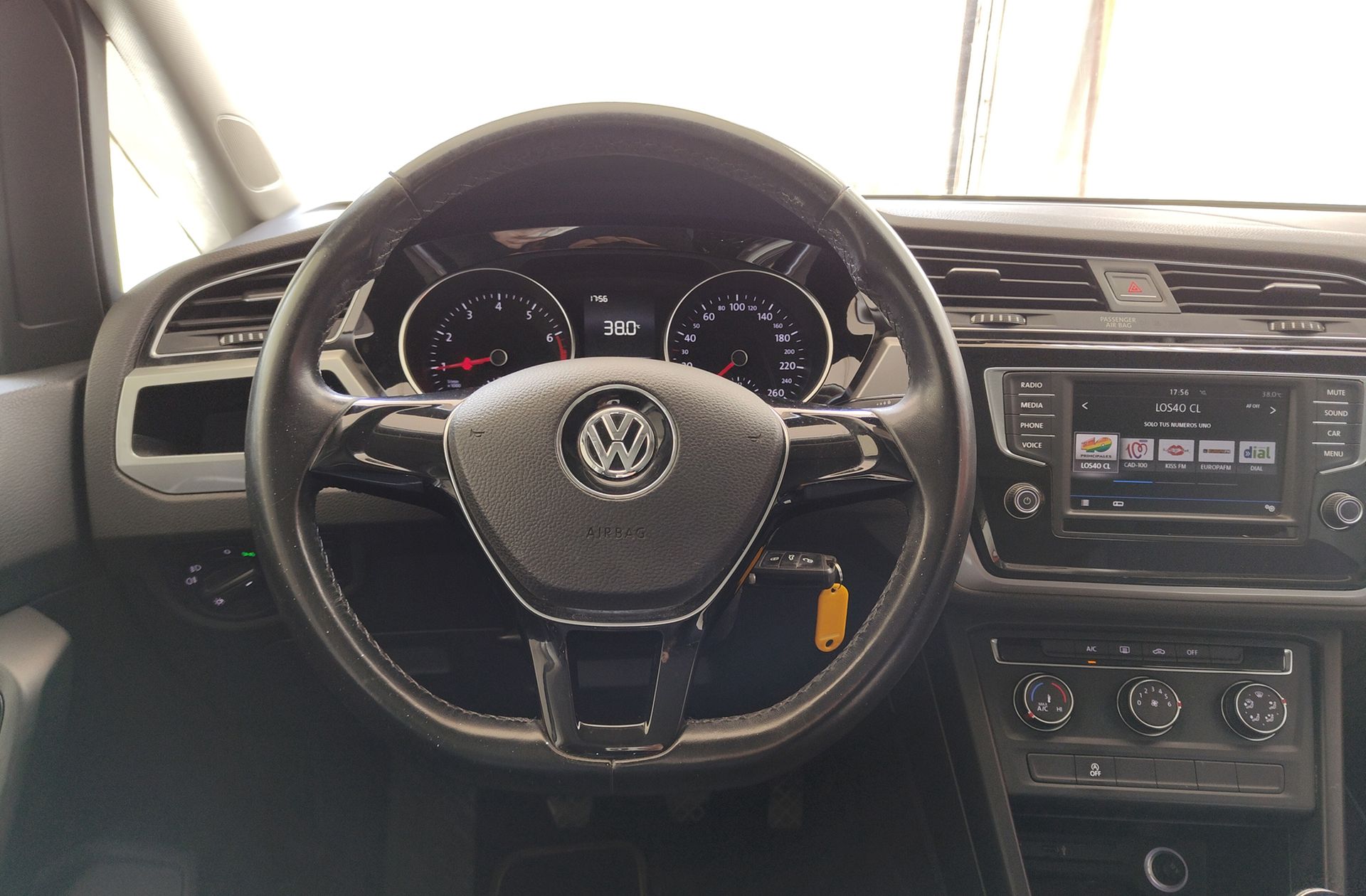 Volkswagen Touran 1.2 TSI BMT Edition 7 plazas - foto 18