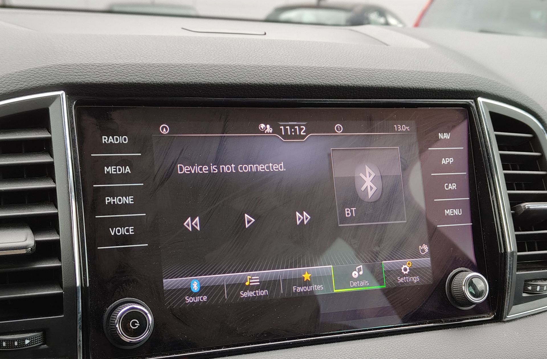 Škoda Karoq 2.0 TDI Selection - foto 32