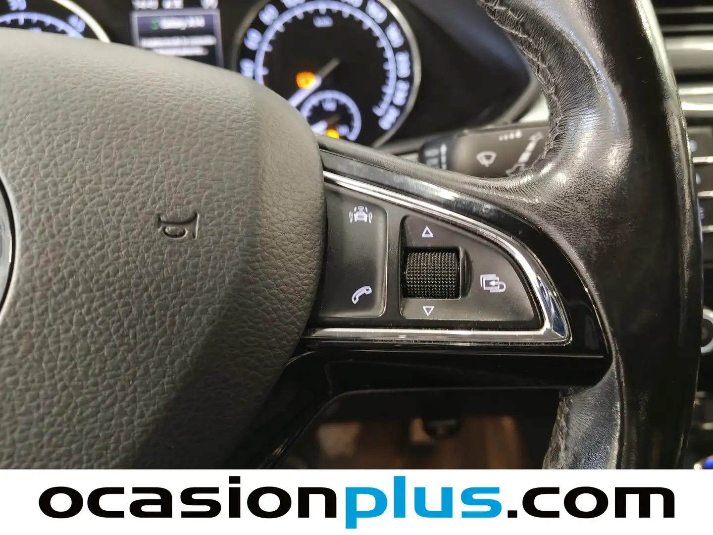 Foto Skoda Superb Skoda Superb Combi 2.0 TDI Ambition (150 CV)