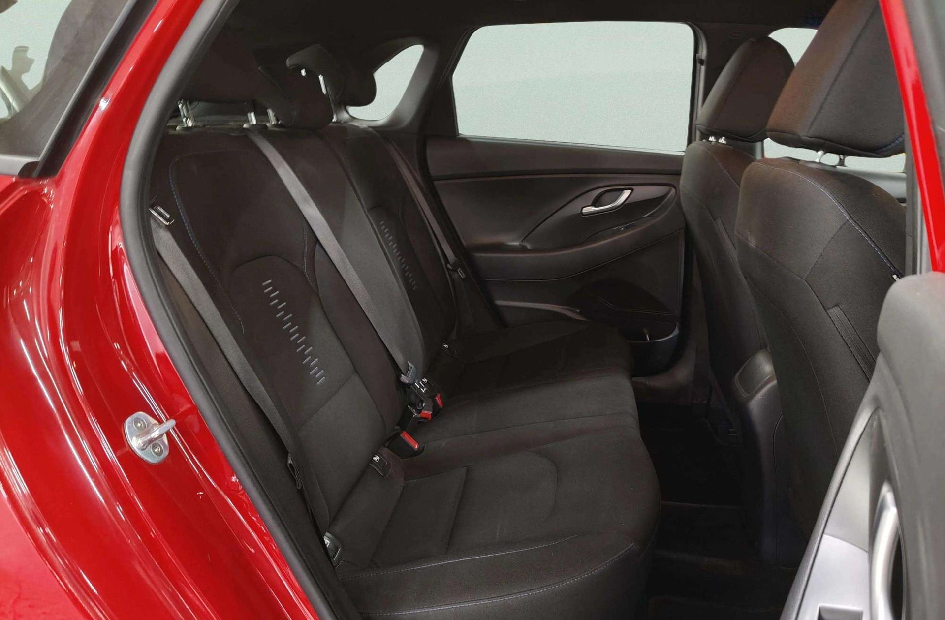 Hyundai i30 1.0 T-GDi Go! - foto 16