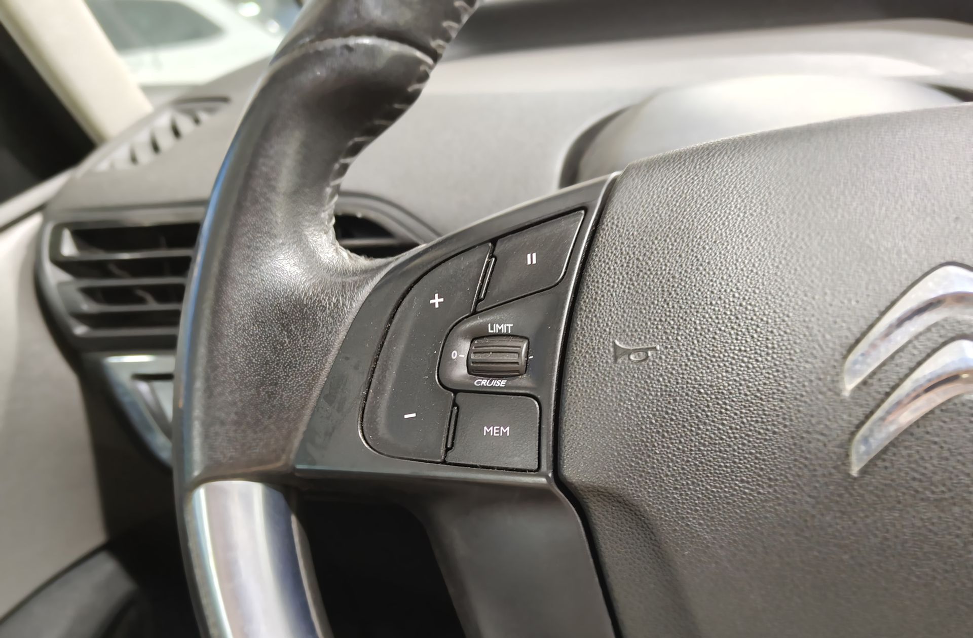 Citroën C4 SpaceTourer BlueHDi 130 Live - foto 21