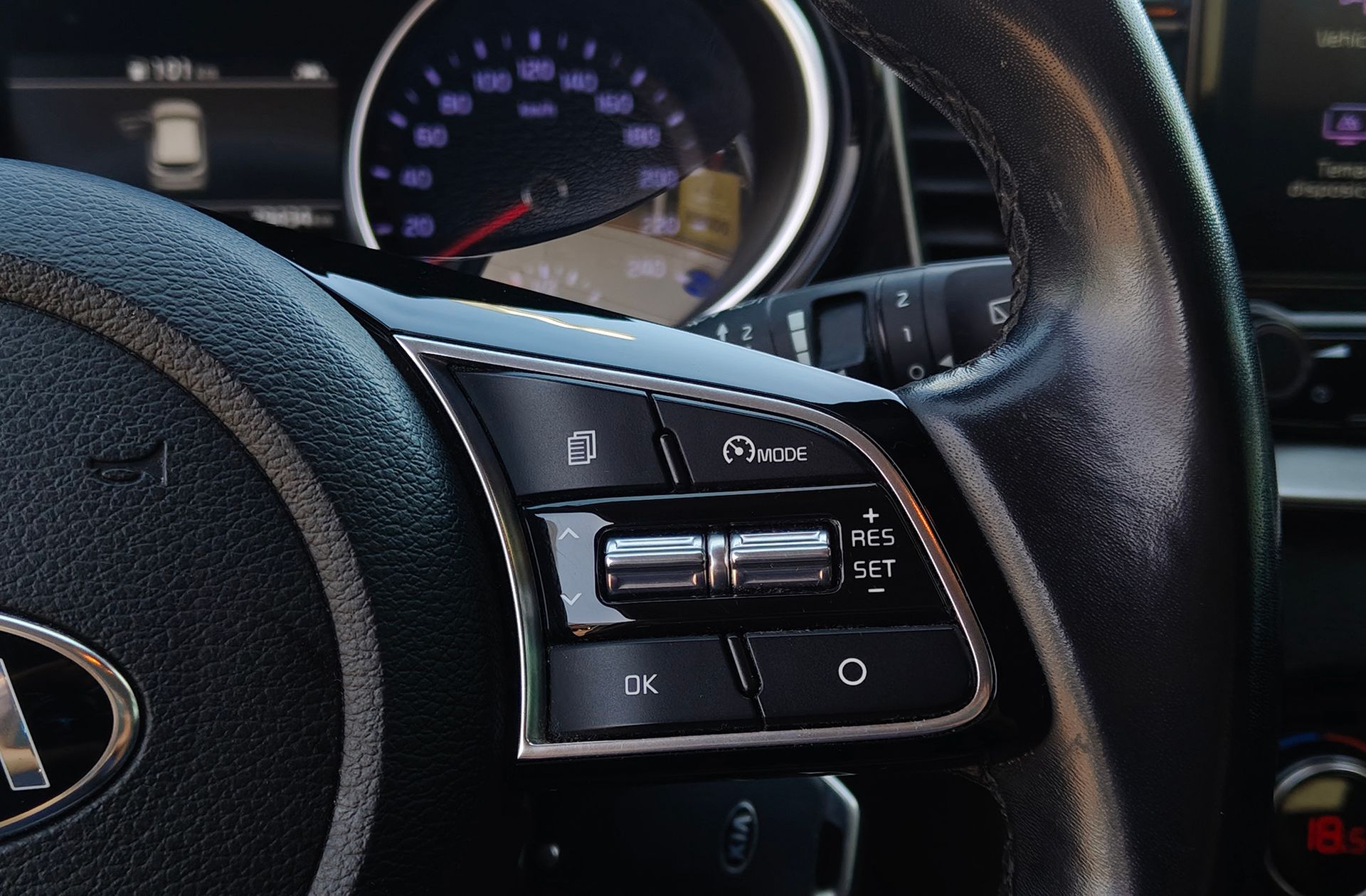 Kia XCeed 1.4 T-GDi Tech - foto 31