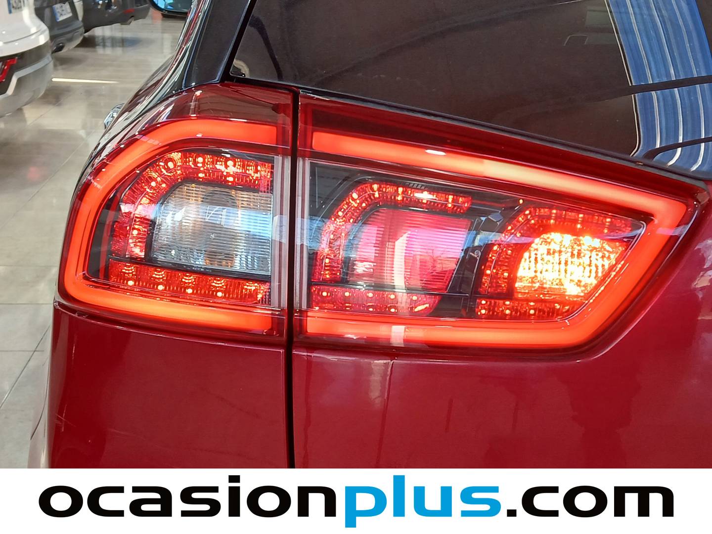 Foto KIA Niro Kia Niro 1.6 GDi HEV Híbrido Emotion (141 CV)