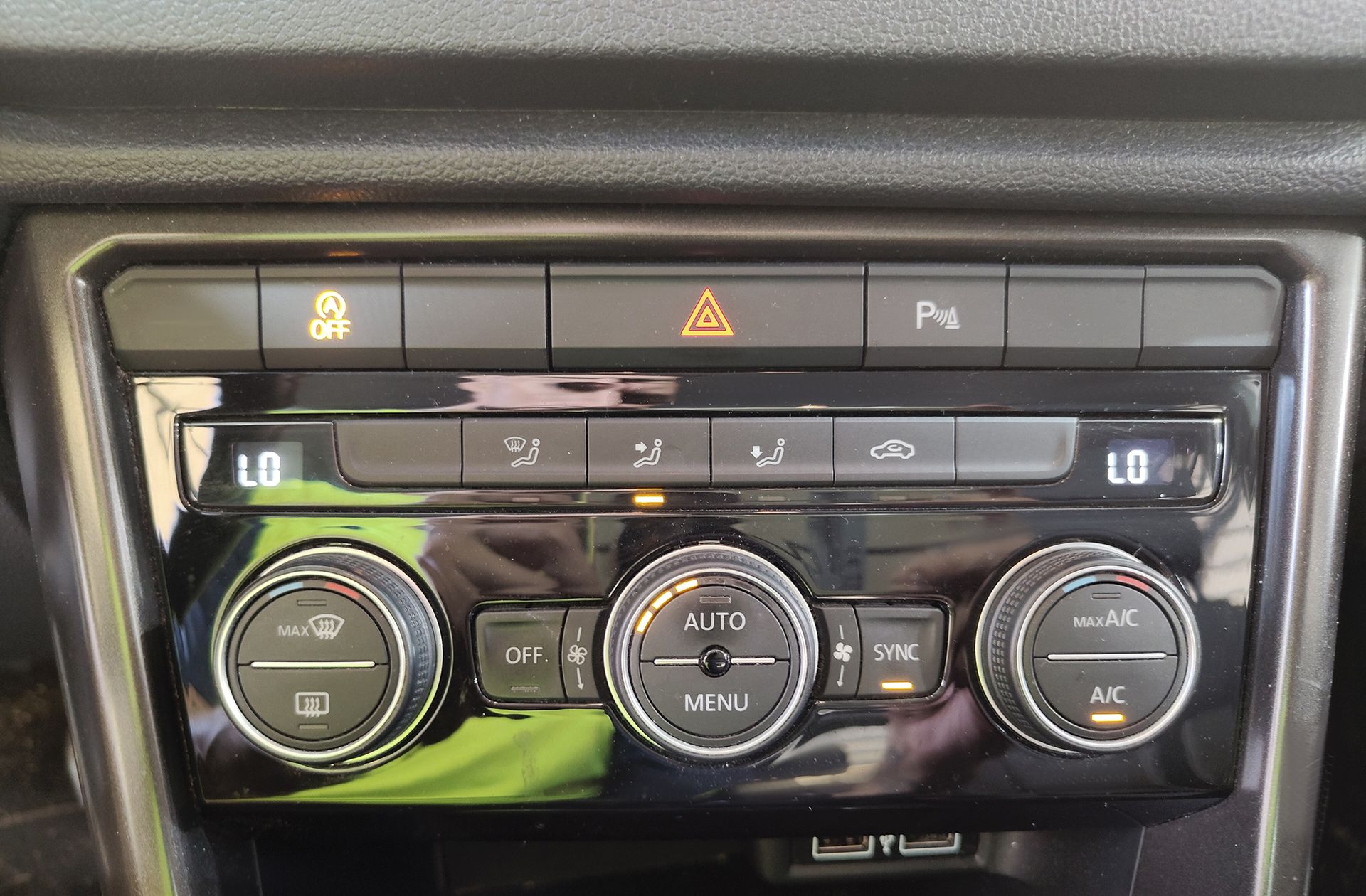 Volkswagen T-Roc Advance 1.0 TSI - foto 26