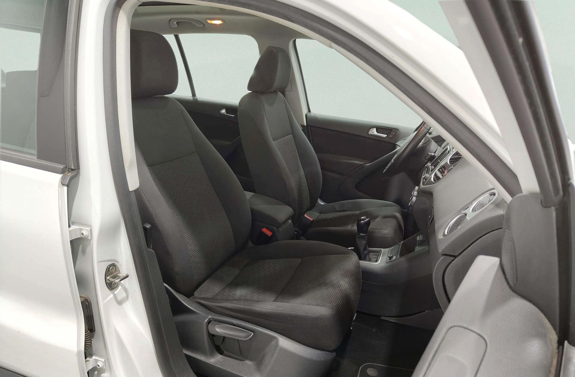 Volkswagen Tiguan T1 2.0 TDI BMT 4x2 - foto 19