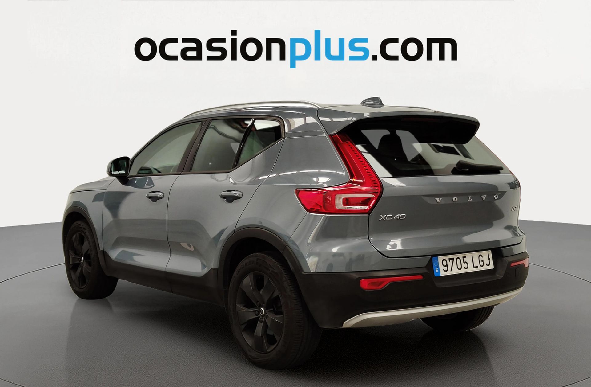 Volvo XC40 D3 Momentum AWD - foto 3