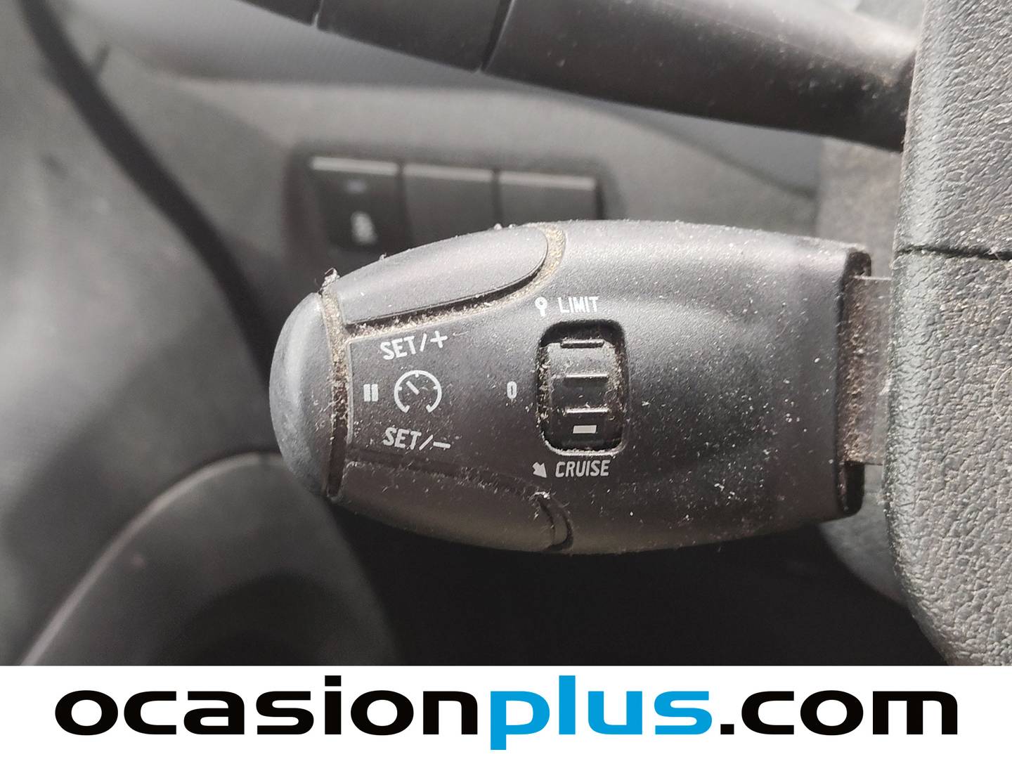 Extras y acabados del Peugeot Partner Peugeot Partner Tepee Tepee Access BlueHDi (75 CV)