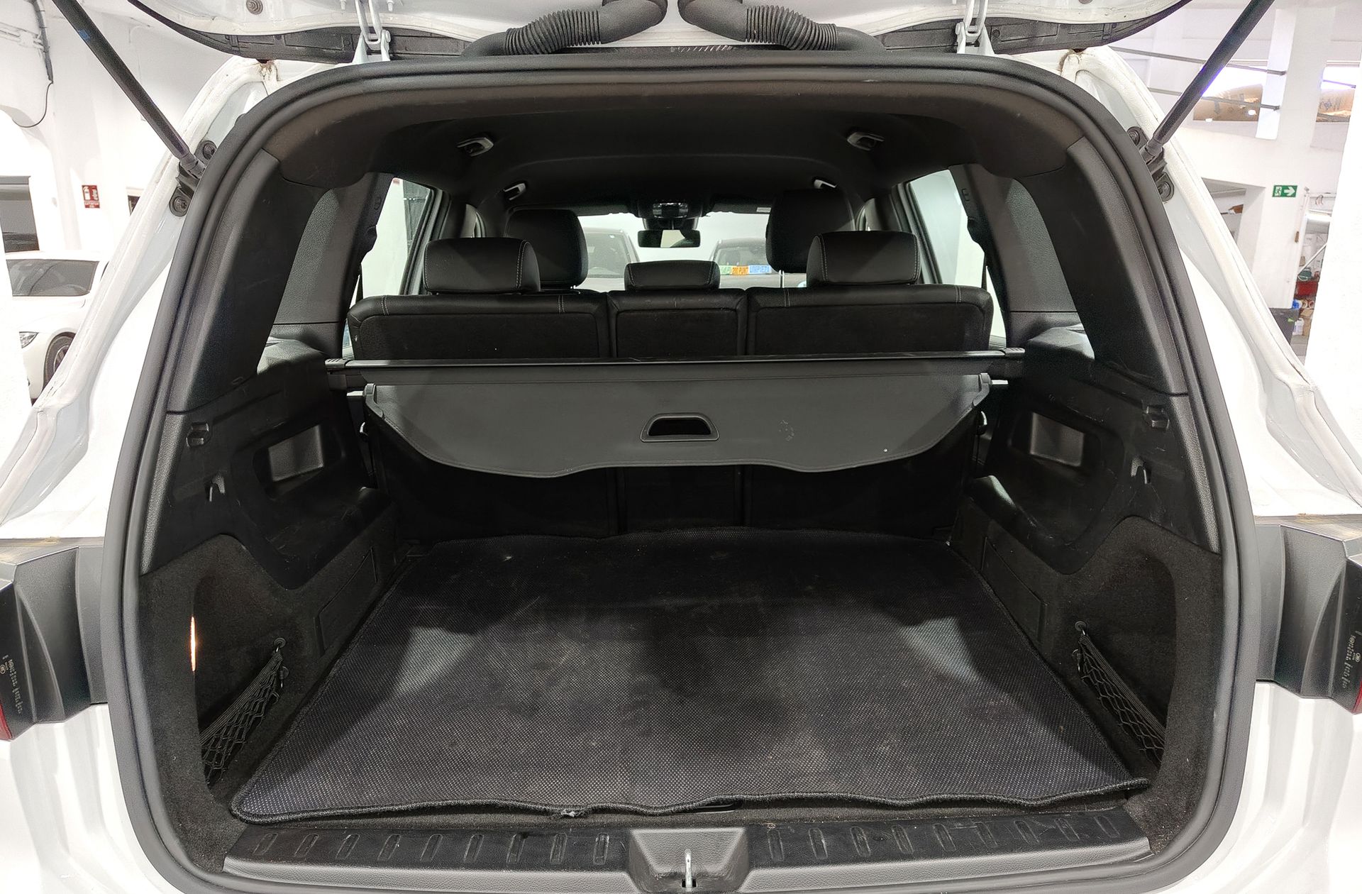 Mercedes-Benz GLB 220 D 4Matic DCT - foto 19