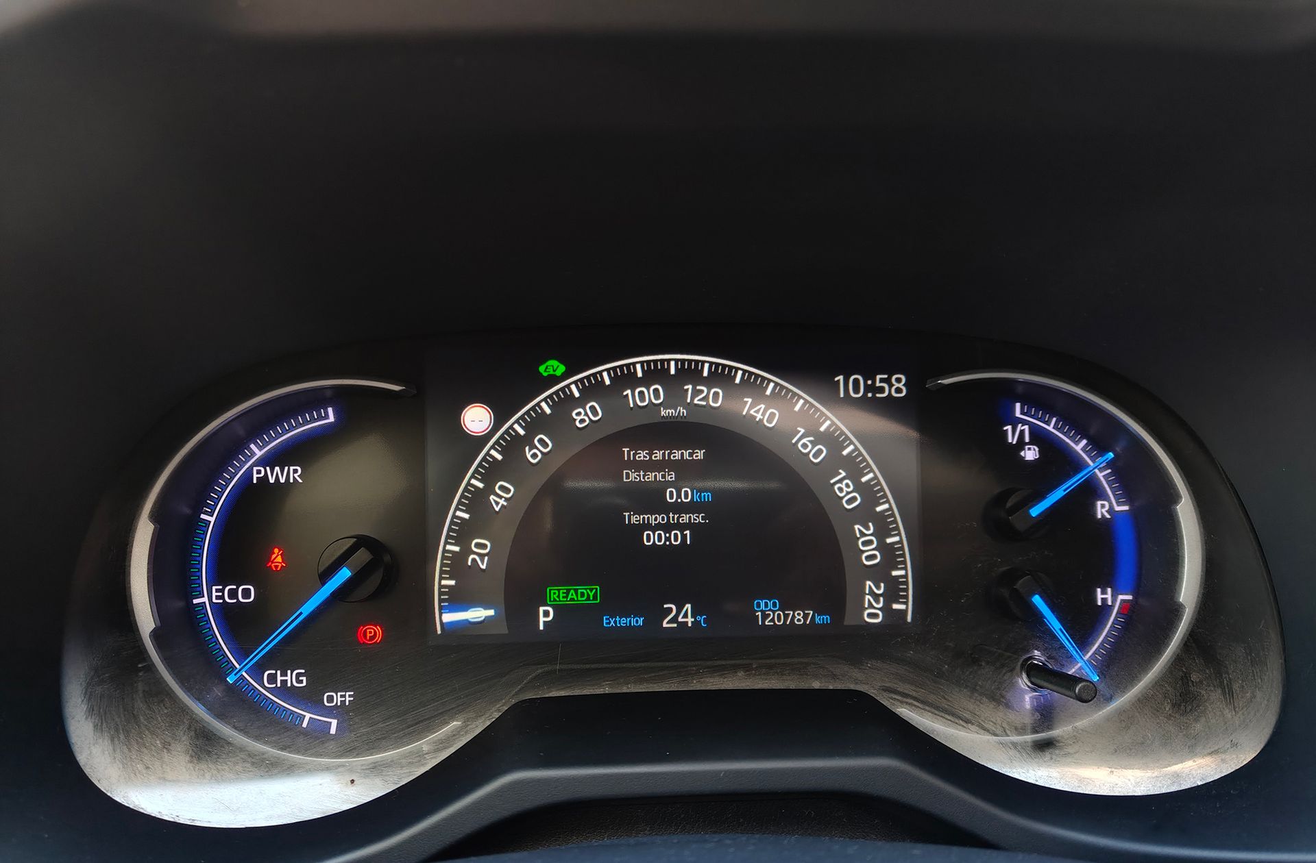Toyota RAV4 2.5l hybrid Feel! - foto 34