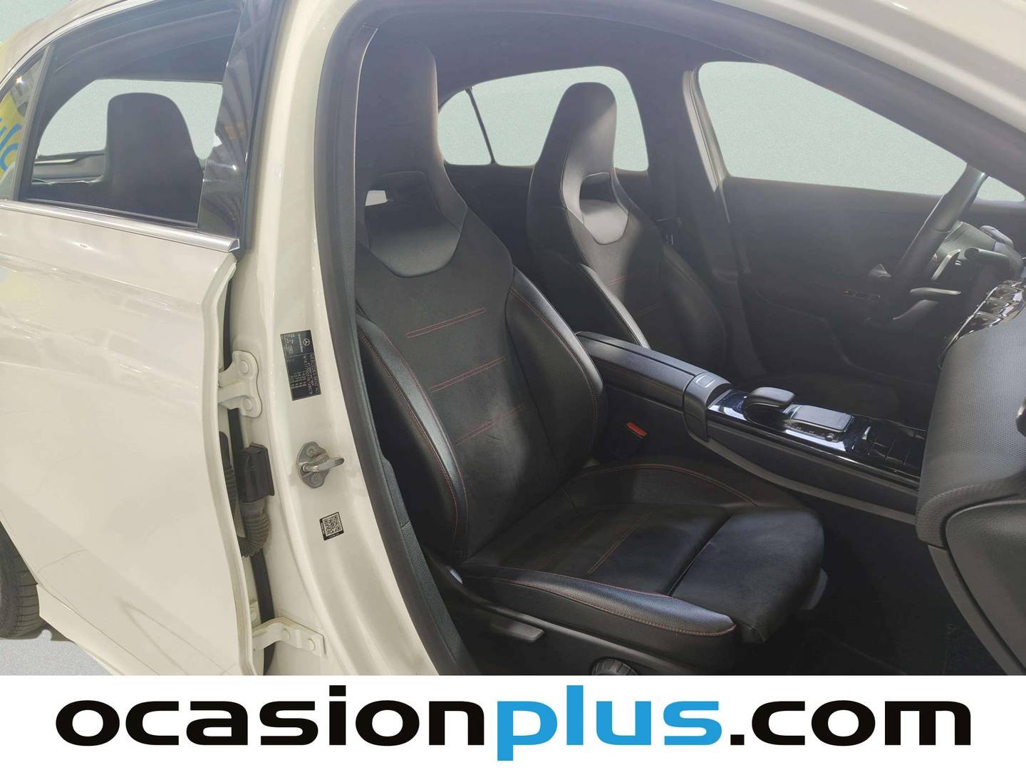 Foto Mercedes Clase A Mercedes-Benz Clase A 180 d (116 CV) Pack AMG