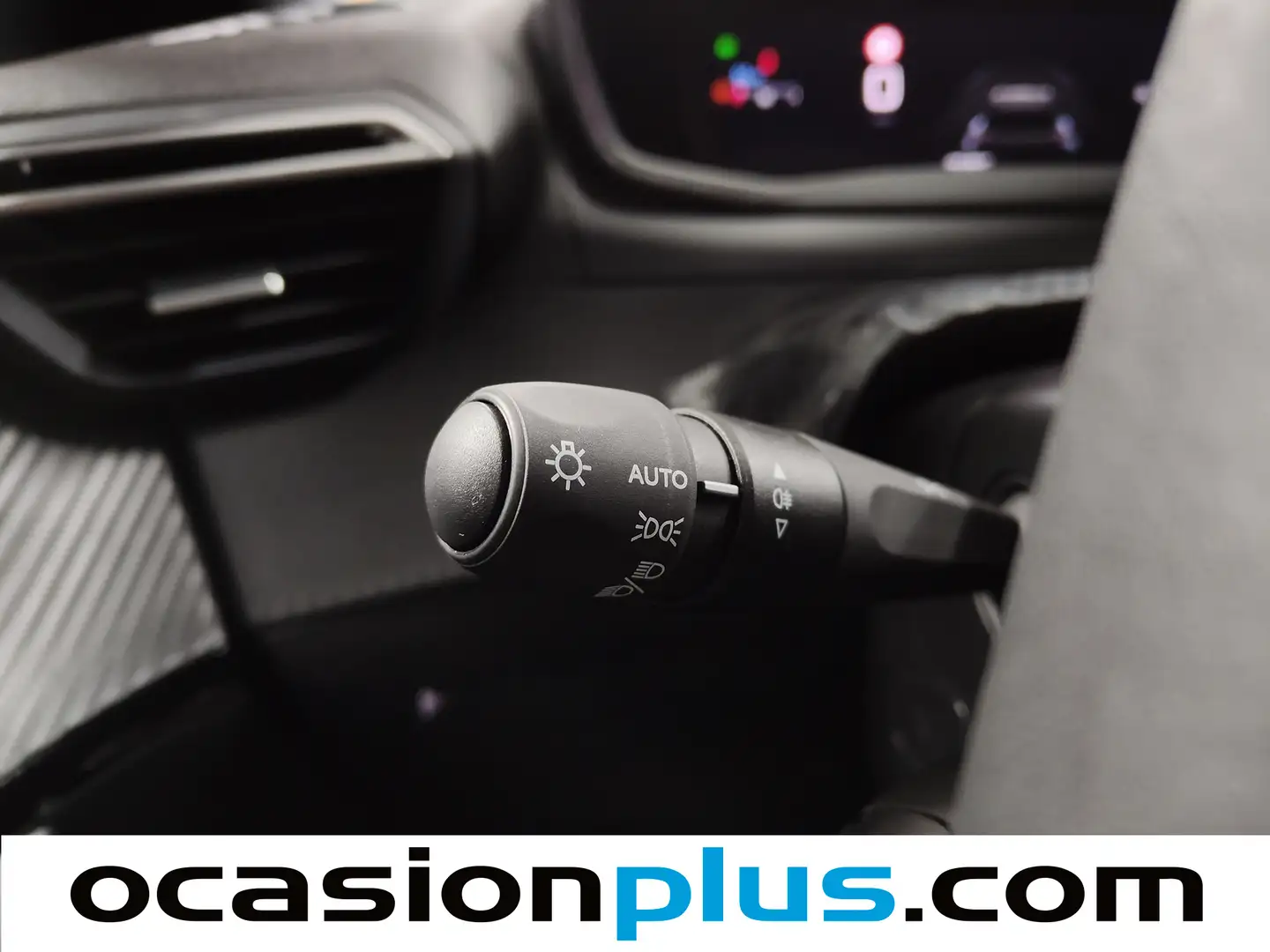 Foto Peugeot 2008 Peugeot 2008 PureTech 100 S&S Allure (100 CV)