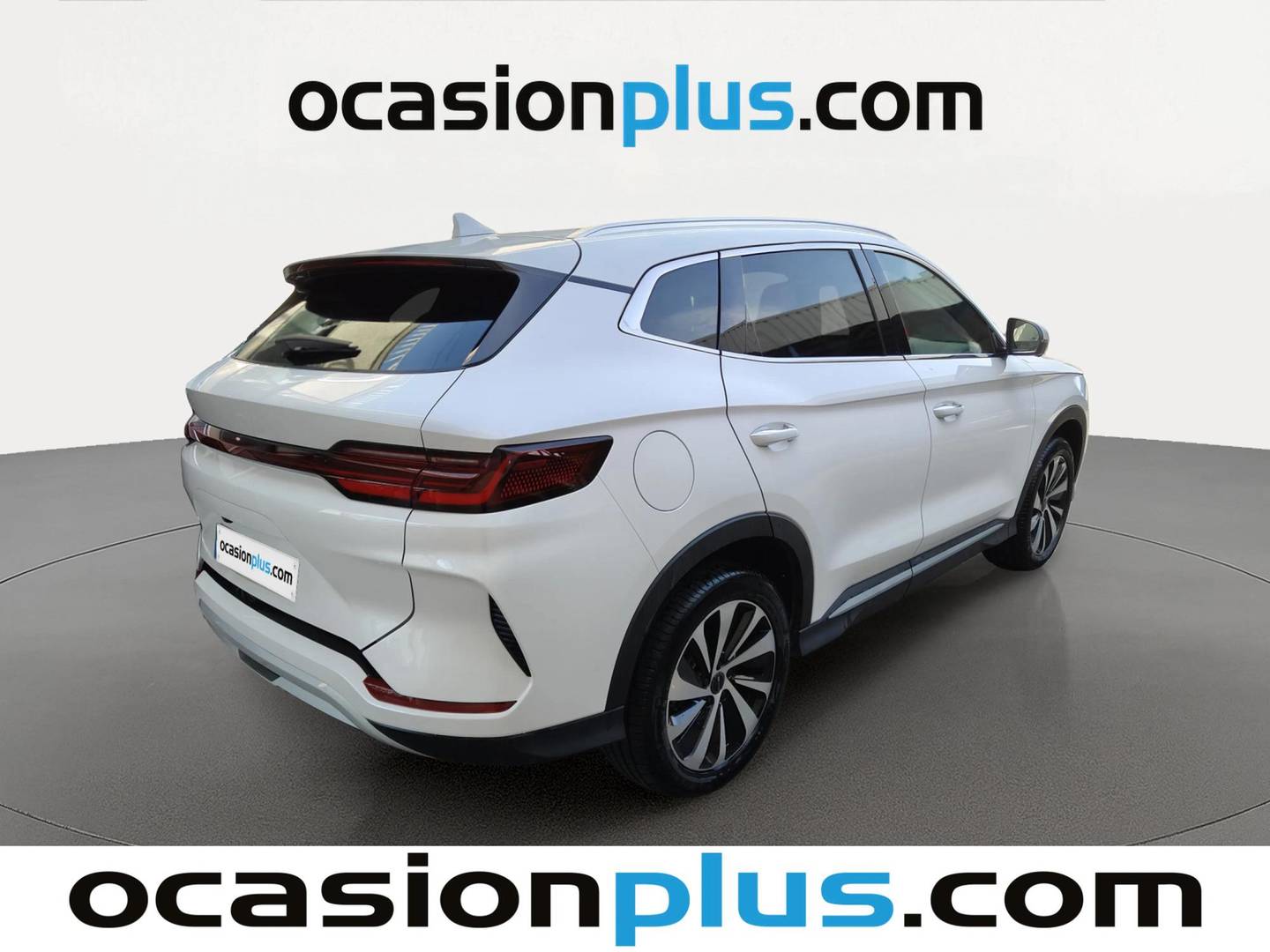 Foto trasera BYD Seal U DM-i BYD Seal U DM-i Comfort  (218 CV) derecha