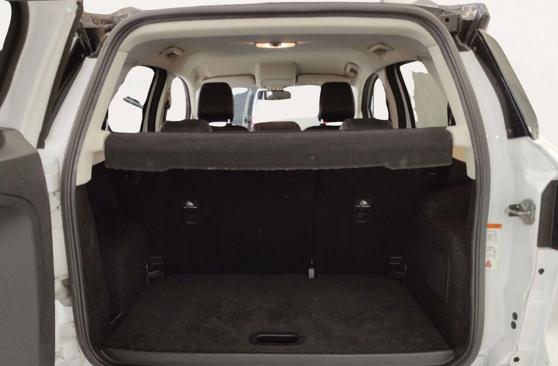 Ford EcoSport 1.5 TDCi ST Line - foto 15