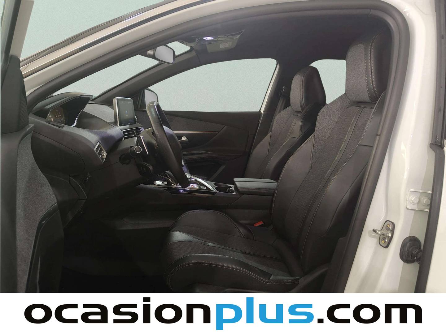 Foto asientos delanteros Peugeot 3008 Peugeot 3008 BlueHDI 130 S&S GT Line EAT8 (130 CV)