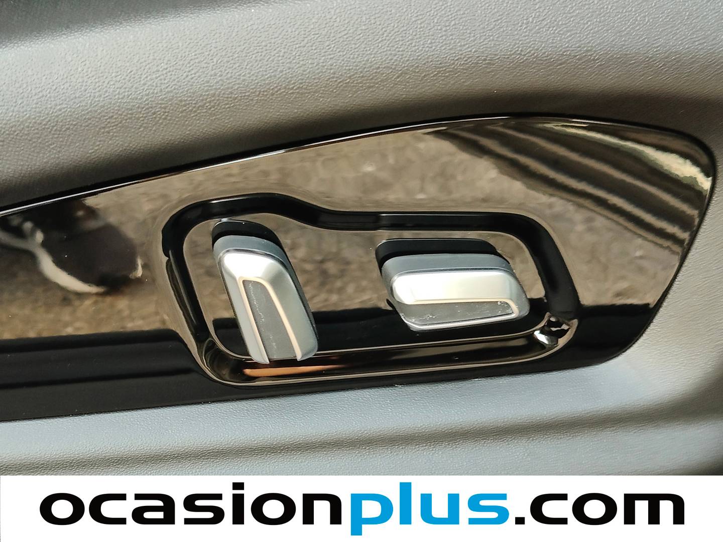 Acabados JAECOO 7 Jaecoo 7 1.5 TGDI PHEV +1DHT Select FWD (279 CV)