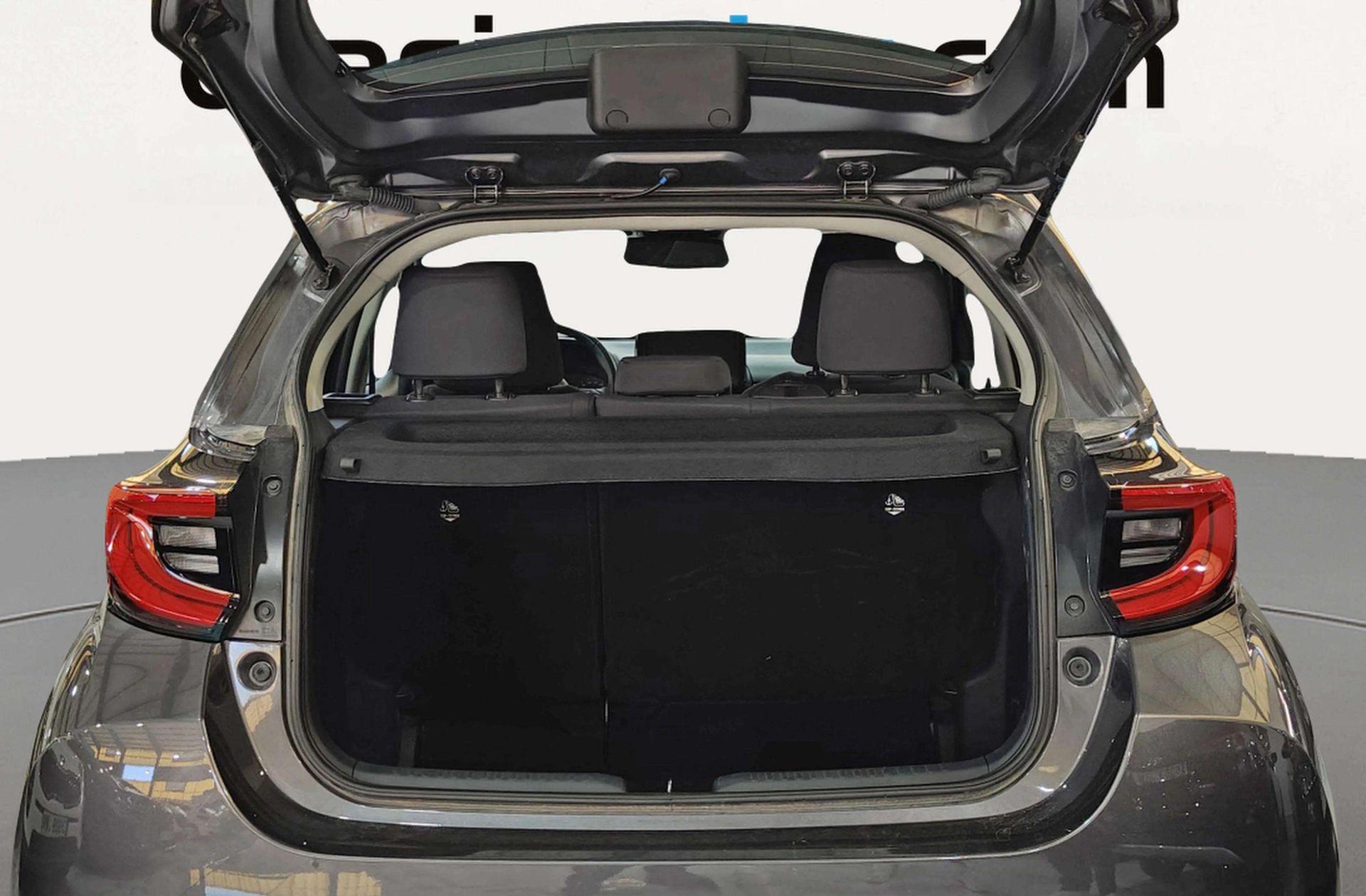 Toyota Yaris 120H Active Plus - foto 14