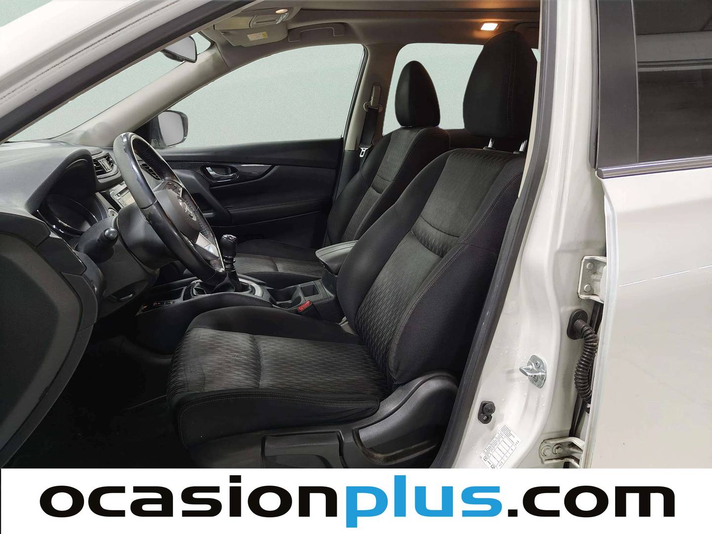 Foto asientos delanteros Nissan X-TRAIL Nissan X-Trail 1.6 DIG-T N-Connecta 4x2 (163 CV) 7 Plazas