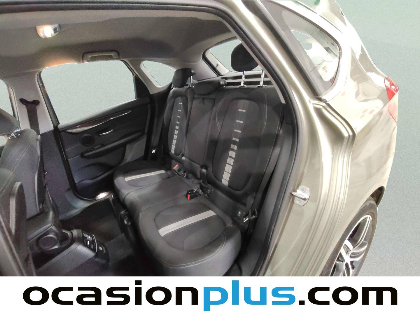 Foto asientos traseros BMW Serie 2 Active Tourer BMW Serie 2 220i Active Tourer (192 CV)