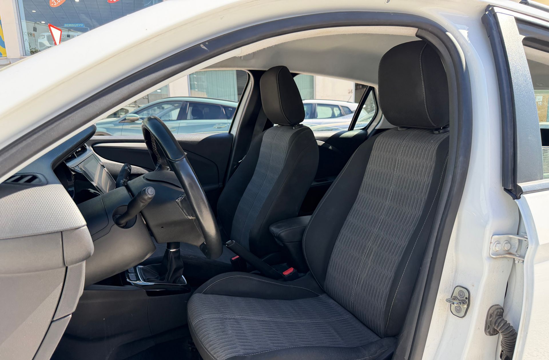 Opel Corsa 1.2 XEL Edition - foto 10