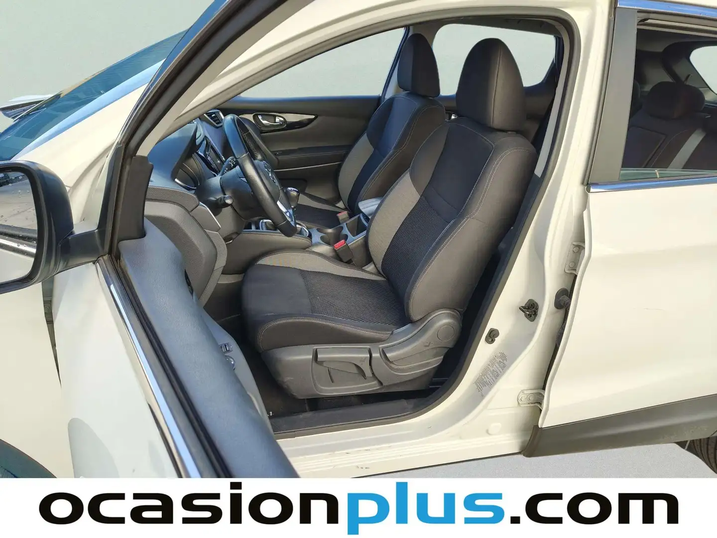 Foto Nissan QASHQAI Nissan Qashqai DIG-T 140 Acenta 4x2 (140 CV)