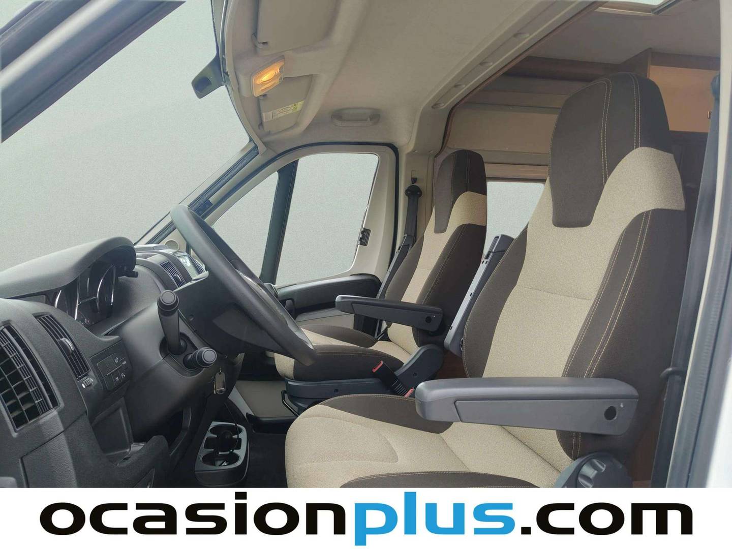 Fotos maletero Weinsberg R47 Weinsberg R47 CaraBus (130 CV)