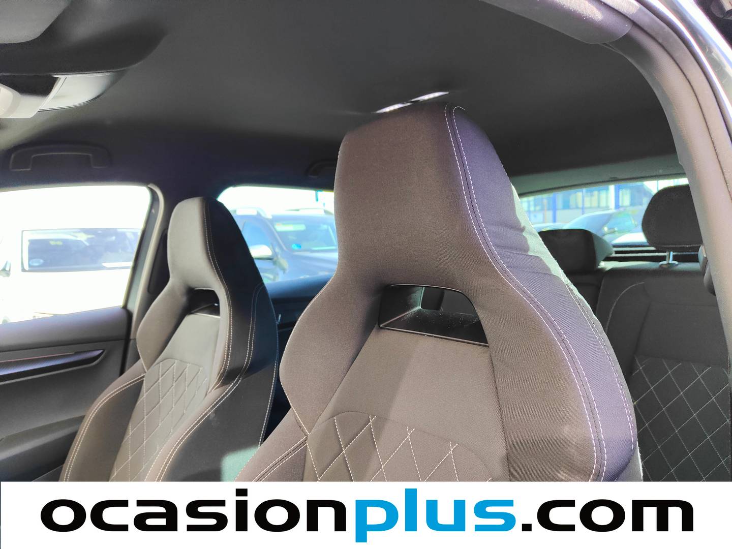 Foto Skoda Karoq Skoda Karoq 1.5 TSI ACT Sportline DSG (150 CV)