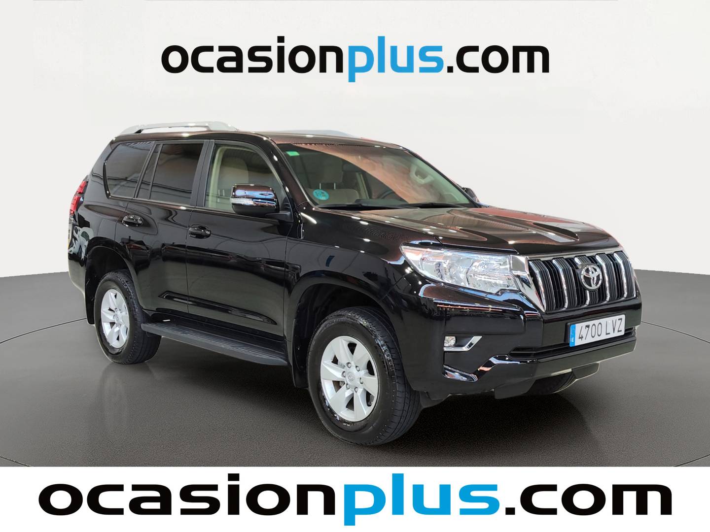 Foto delantera Toyota Land Cruiser Toyota Land Cruiser 2.8 D-4D VX Auto (204 CV) 7 PLAZAS derecha