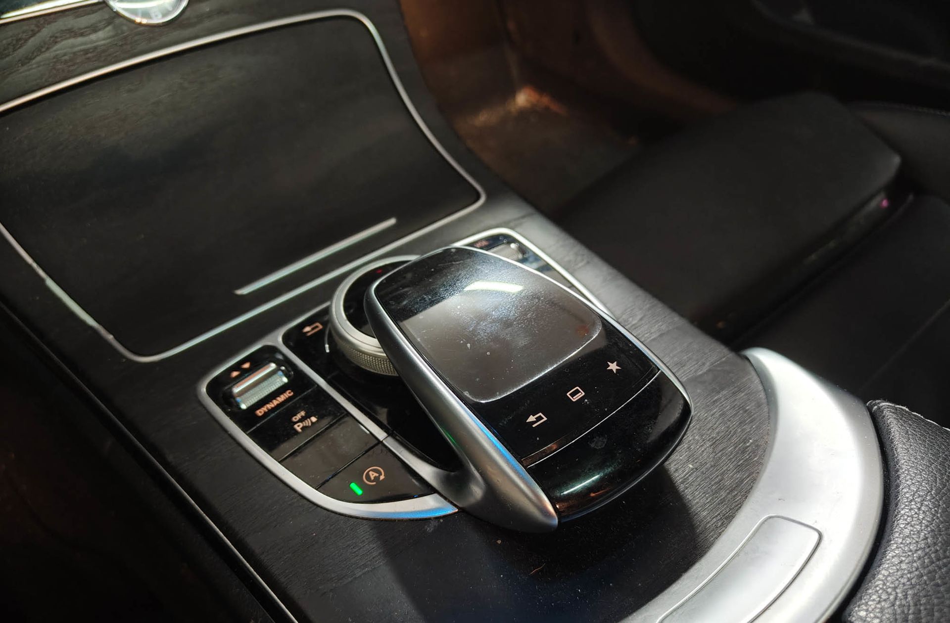 Mercedes-Benz Clase C C Coupe 250 d Pack AMG - foto 28