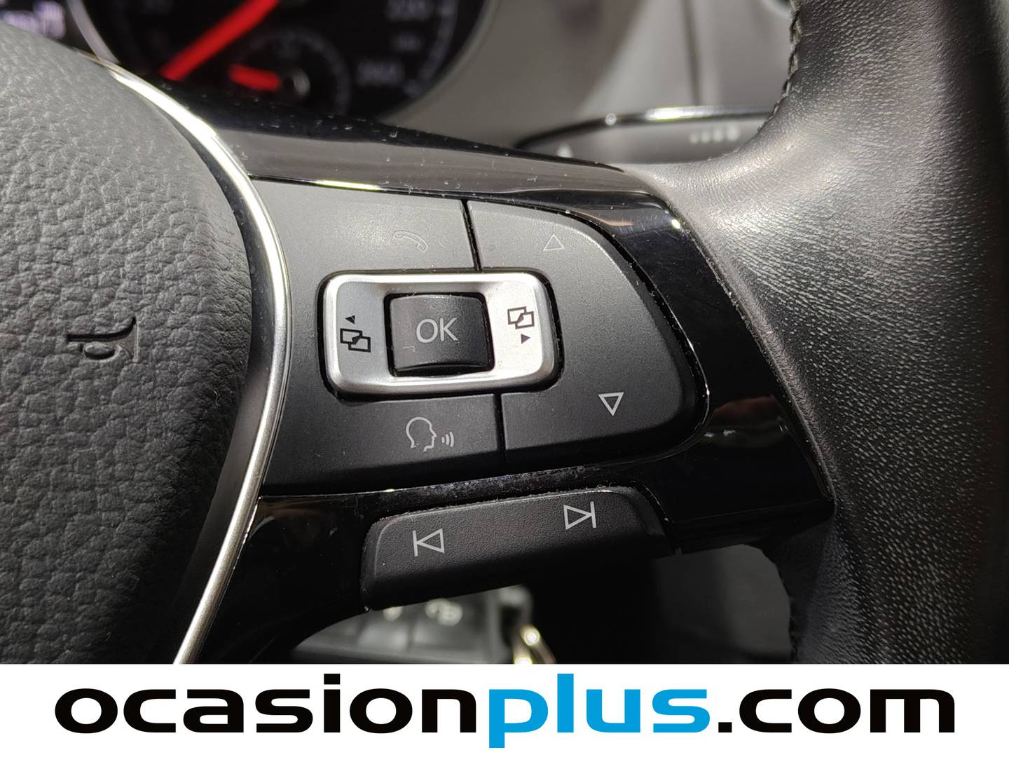 Foto Volkswagen Golf Volkswagen Golf Business 1.6 TDI BMT (110 CV)