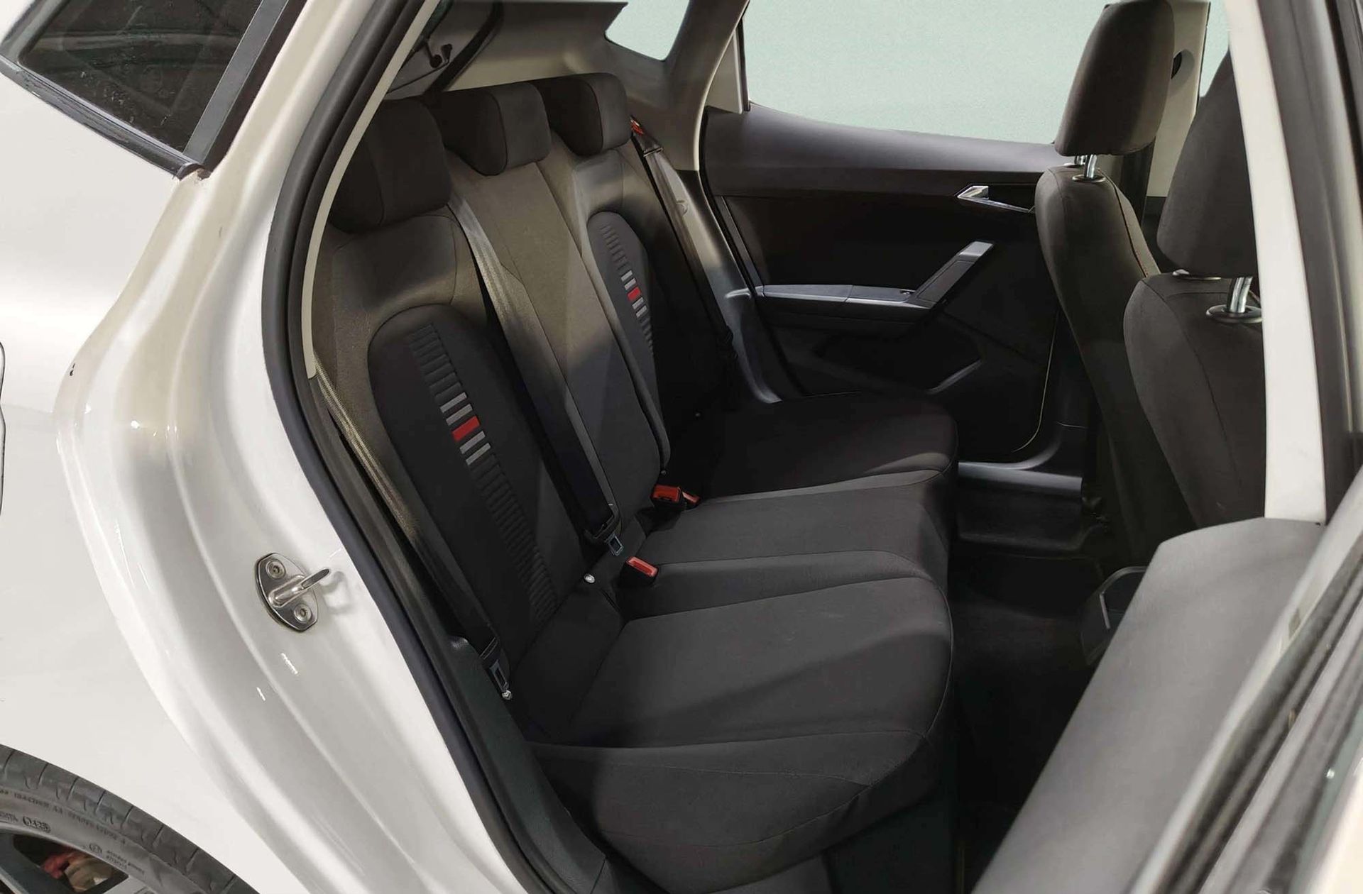 SEAT Ibiza 1.0 Ecotsi FR - foto 17
