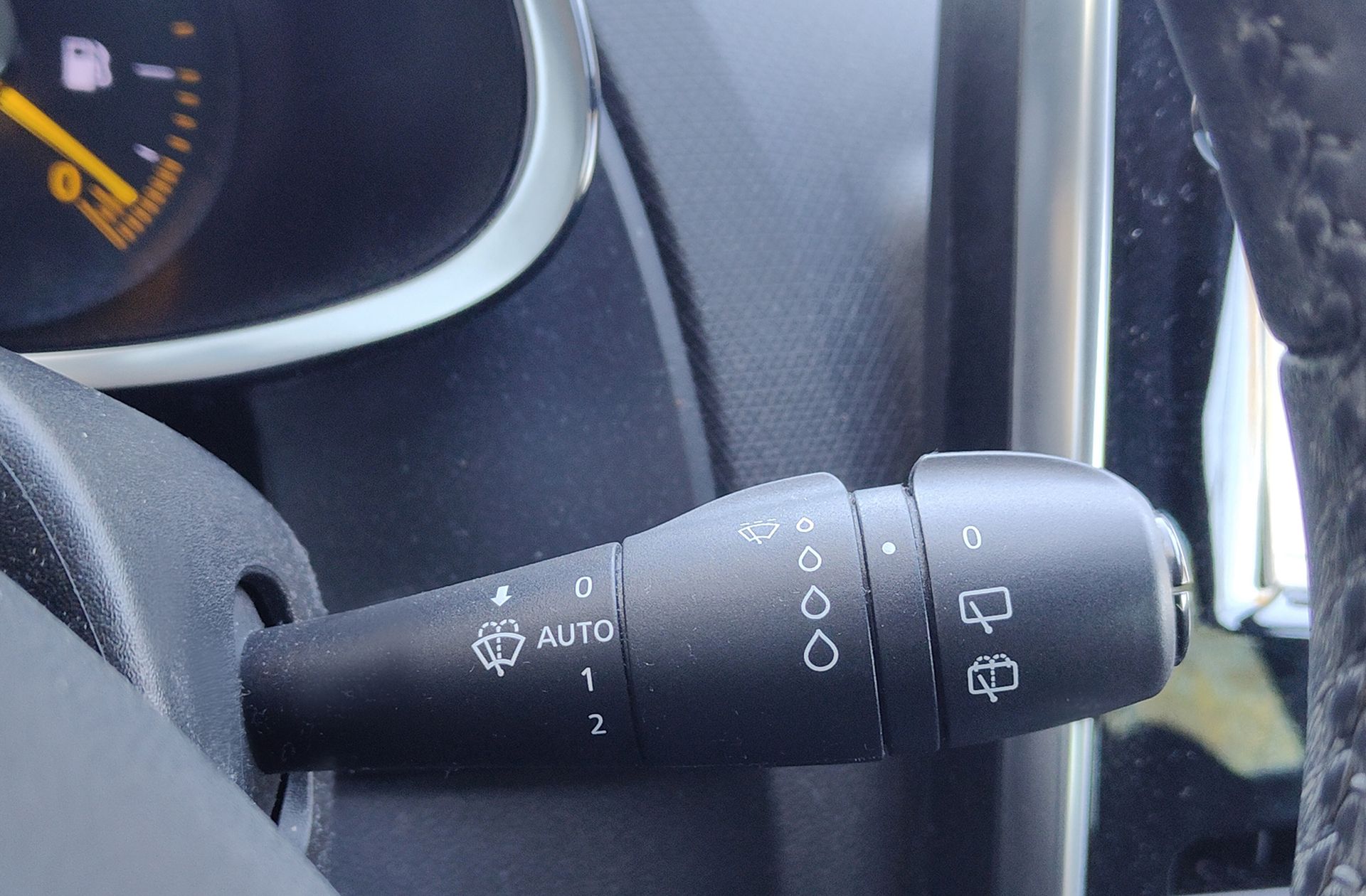 Renault Clio Limited Energy TCe - foto 26