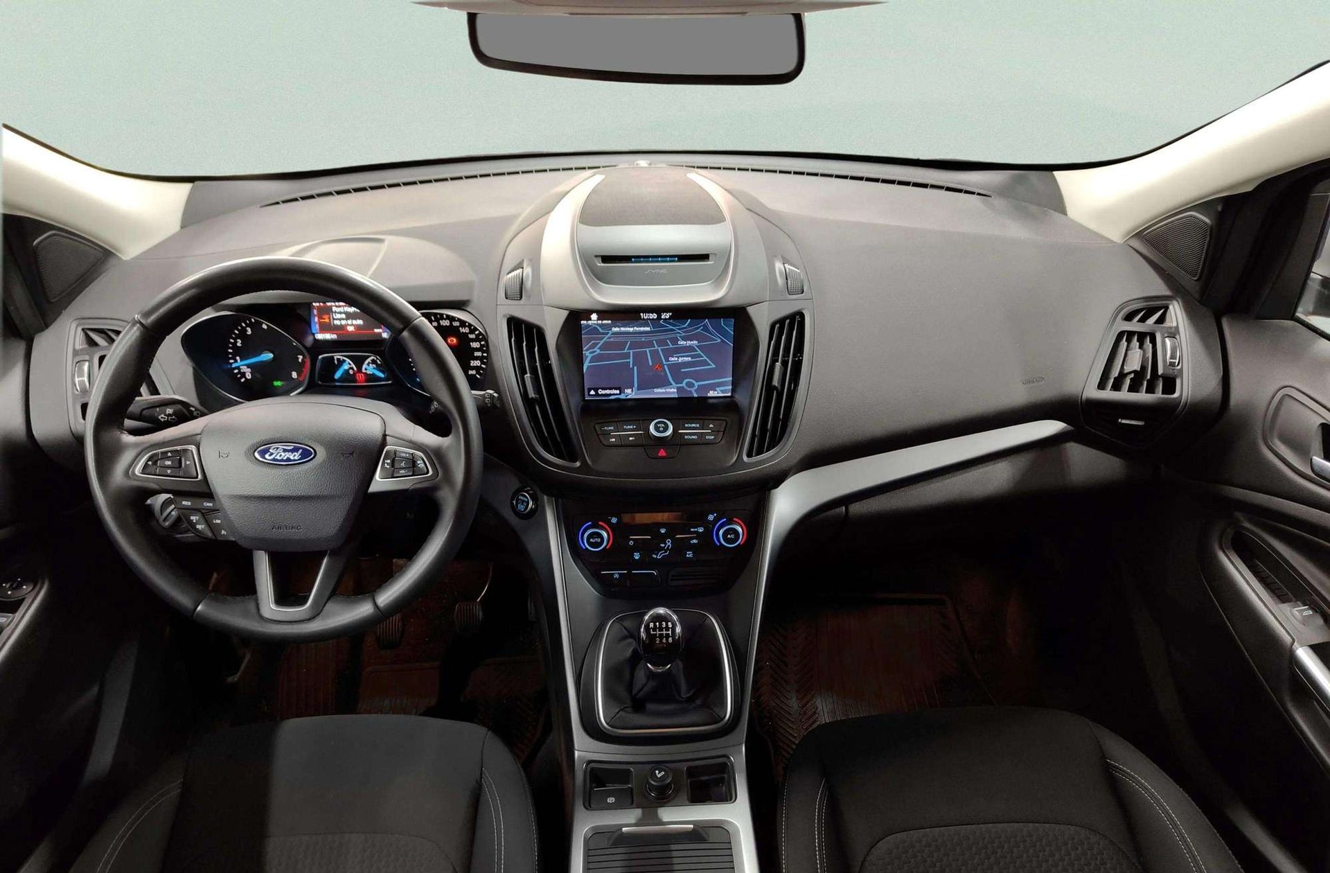 Ford Kuga 1.5 EcoBoost Trend+ 4x2 - foto 6