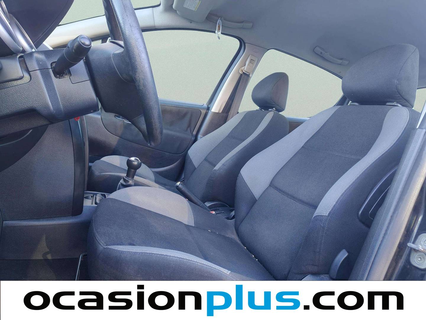 Foto asientos delanteros Peugeot 207 Peugeot 207 1.4 VTi 16v Confort (95 CV)