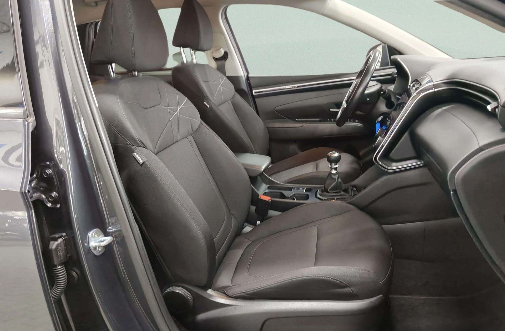 Hyundai Tucson 1.6 CRDi Klass 4x2 - foto 17