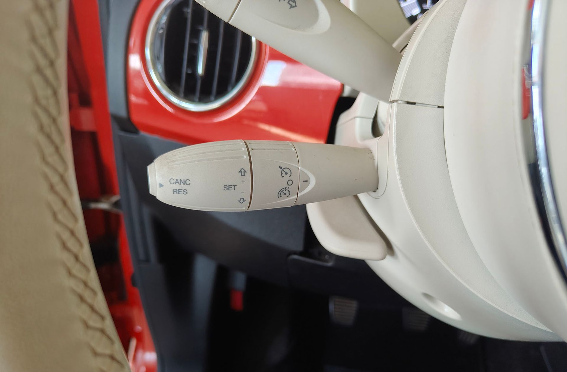 Fiat 500 1.0 Hybrid Dolcevita - foto 24